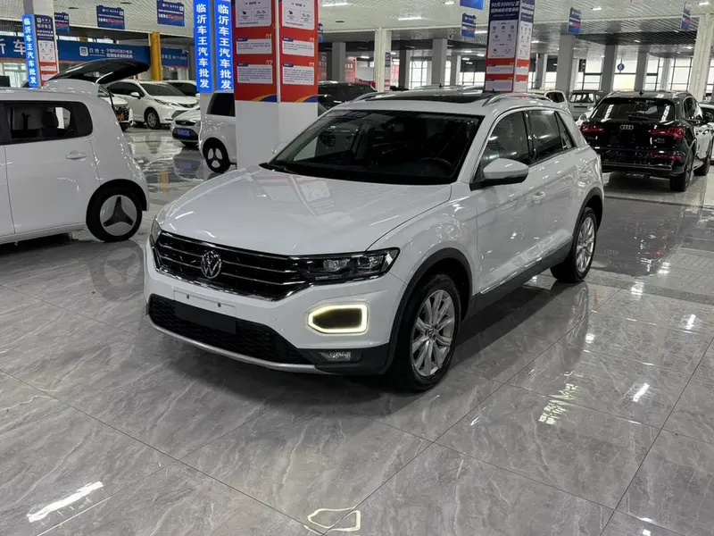 Volkswagen T-Roc, 2022