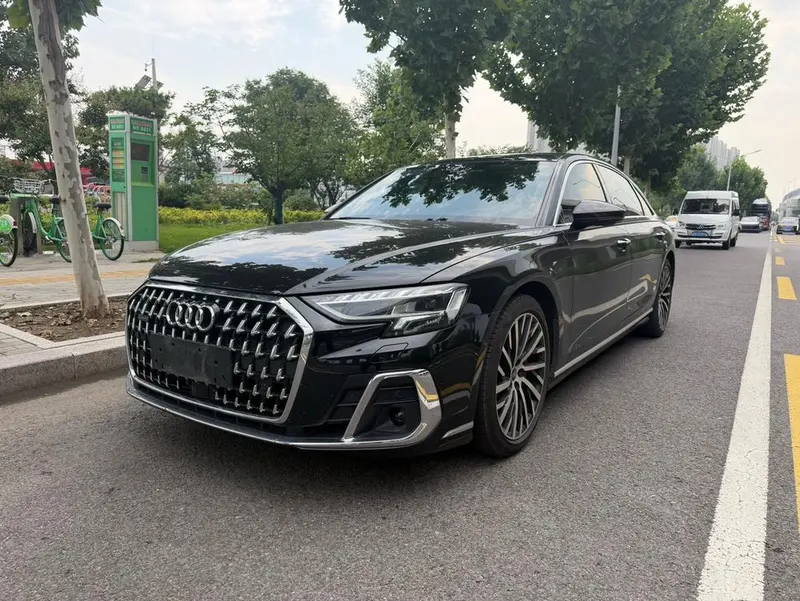 Audi A8 A8L 55 TFSI quattro Flagship Version, 2023 — фото 1