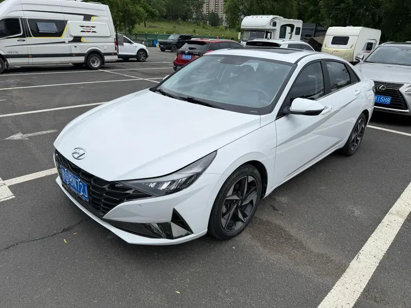 Hyundai Elantra 1.5L CVT GLX Elite Edition, 2022 — фото 1