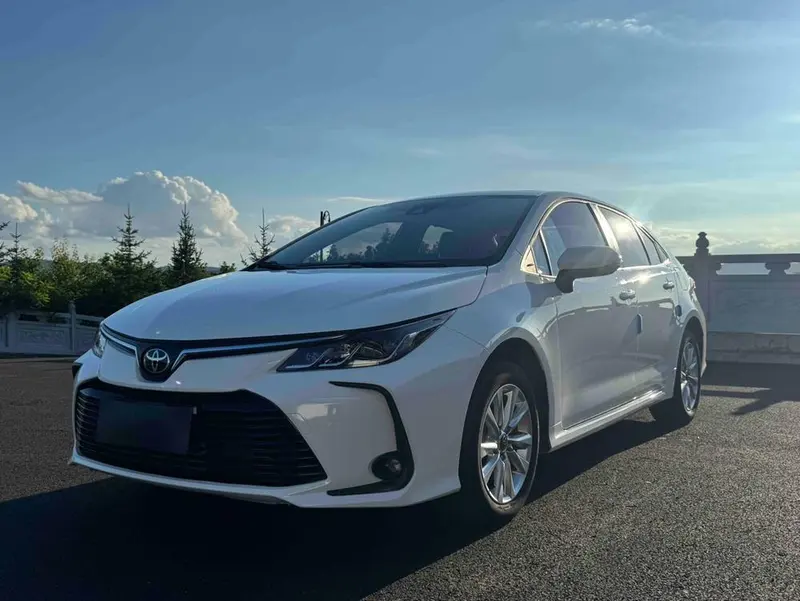 Toyota Corolla 1.2T S-CVT Elite Edition, 2023 — фото 1