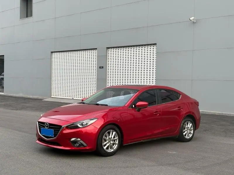 Mazda 3 Axela, 2016