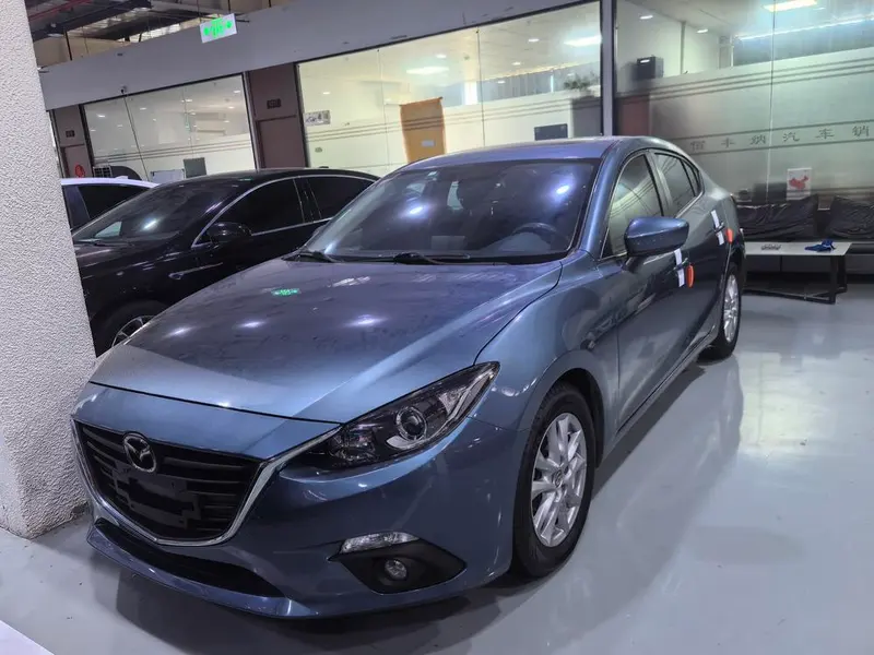 Mazda 3 Axela, 2016