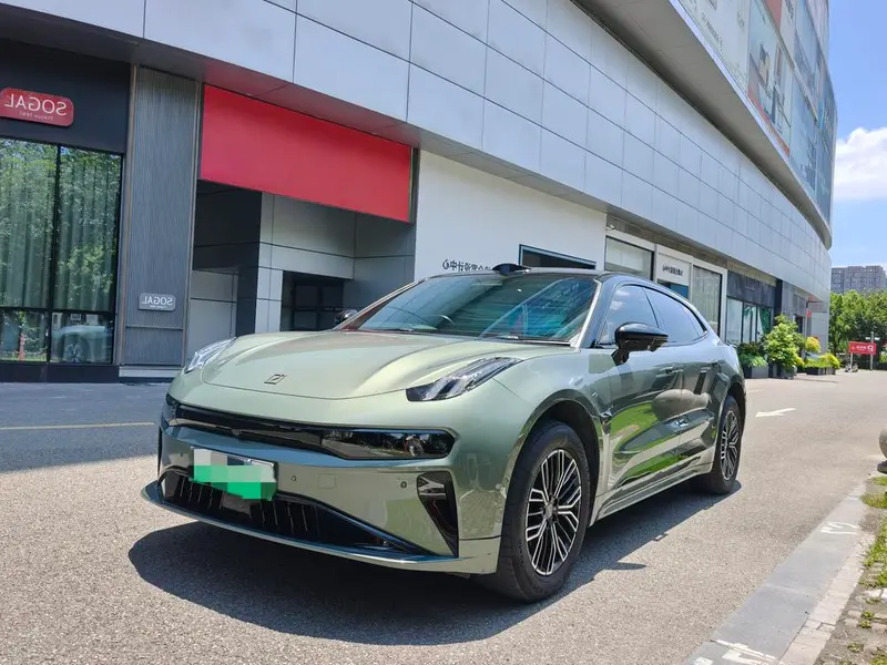 Zeekr 001, 2024