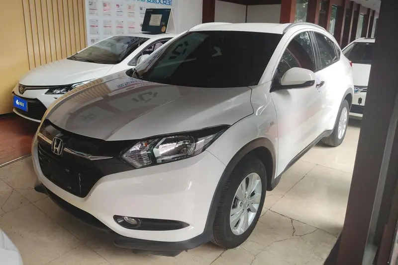Honda Vezel 1.5L CVT 2WD Comfort Version, 2017 — фото 1