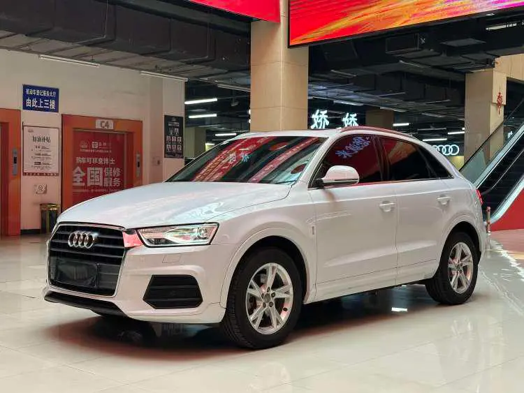 Audi Q3 30 TFSI Fashion Version, 2017 — фото 1