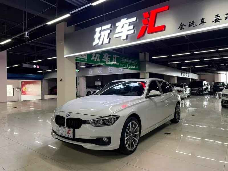 BMW 3-Series, 2019