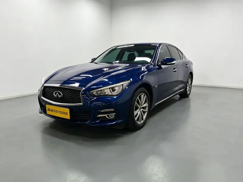 Infiniti Q50L, 2016