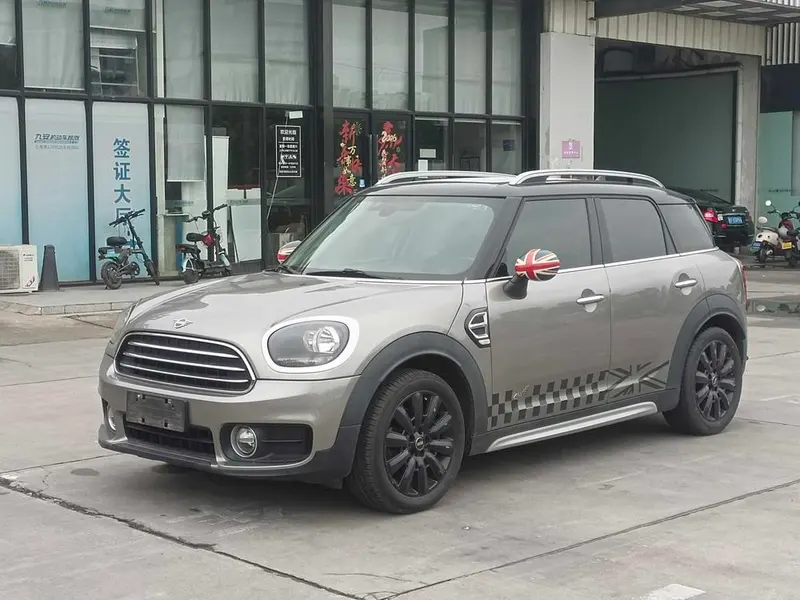 MINI COUNTRYMAN 1.5T COOPER ALL4 Artist, 2018 — фото 1