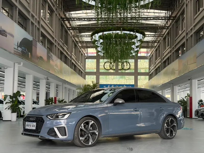 Audi A4L 40 TFSI quattro RS Version, 2022 — фото 1