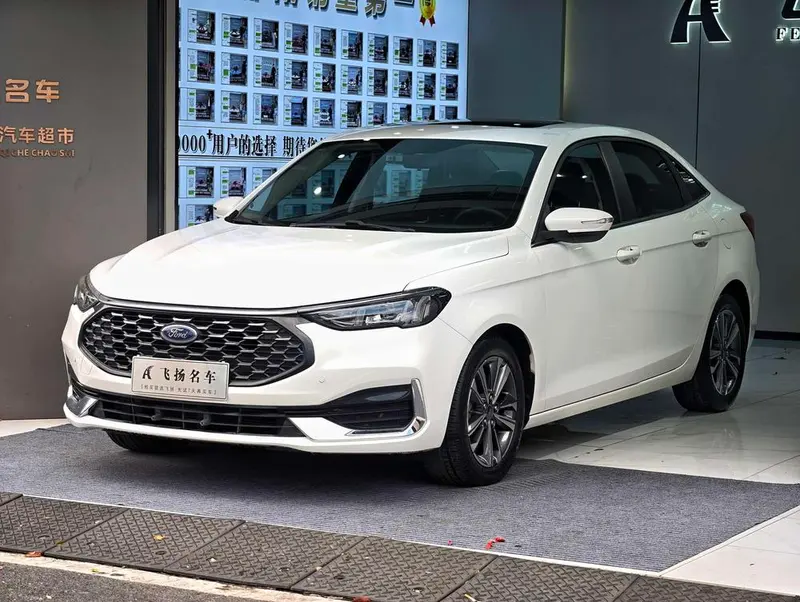 Ford Escort 1.5L Auto Edition, 2021 — фото 1