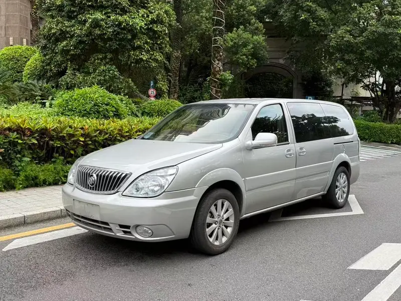 Buick GL8, 2014