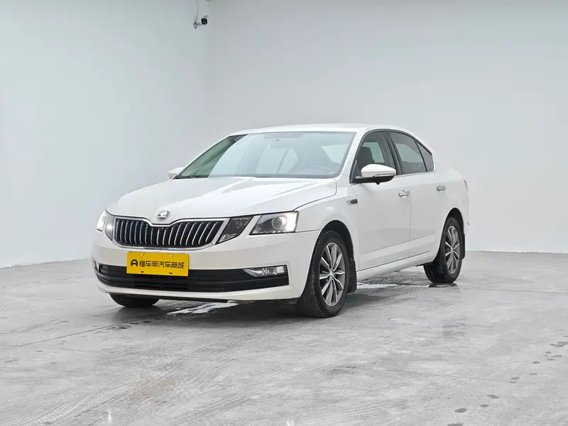Skoda Octavia 1.5L Auto Comfort Edition CN6, 2019 — фото 1