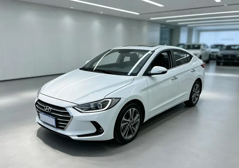 Hyundai Elantra Lingdong, 2018