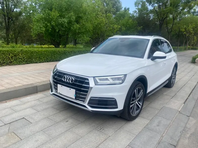 Audi Q5L, 2018