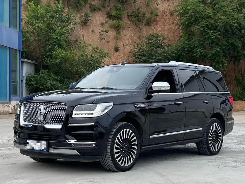 Lincoln Navigator 3.5T Series, 2020 — фото 1