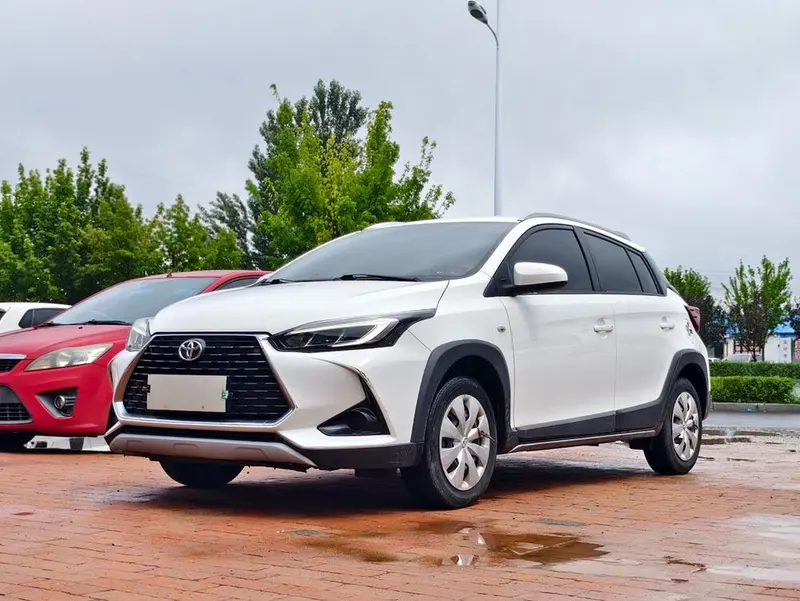 Toyota Yaris L, 2021