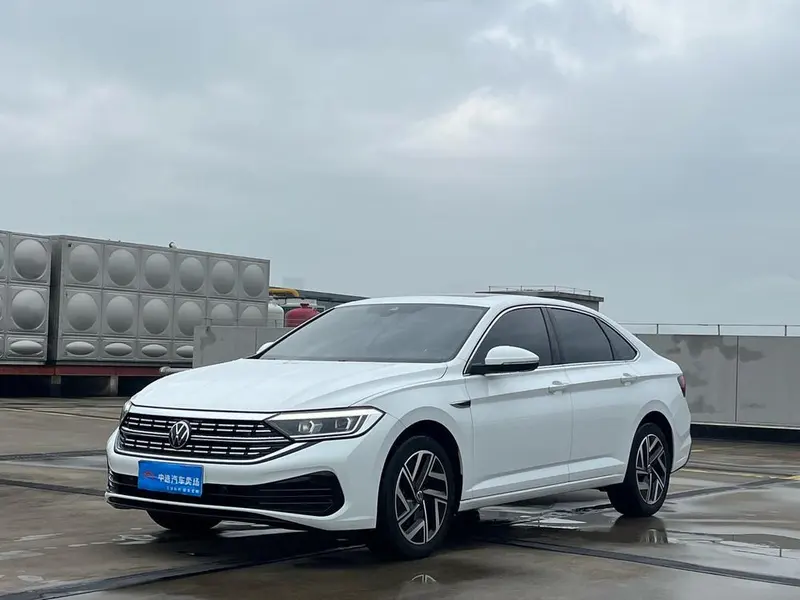 Volkswagen Sagitar, 2023