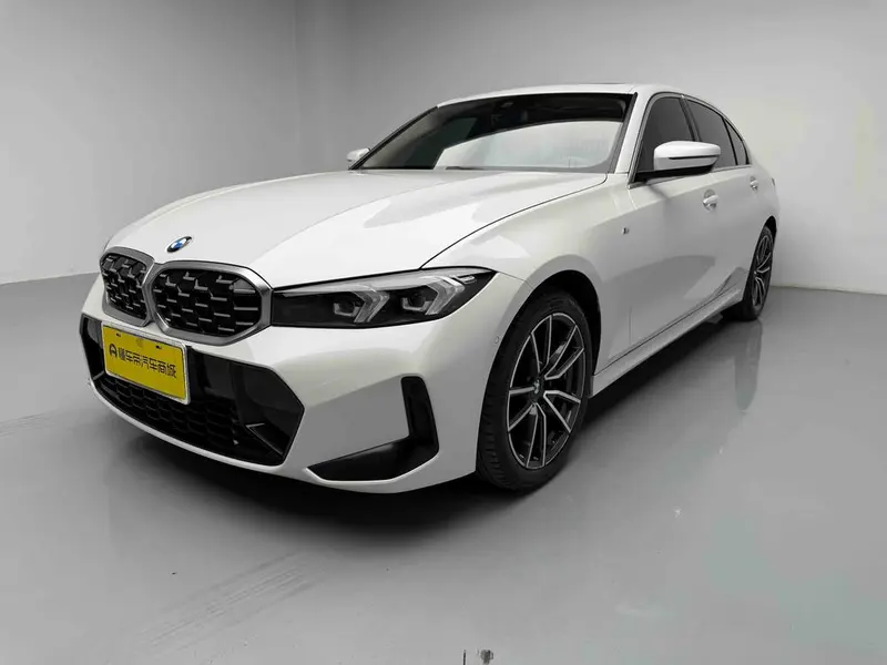 BMW 3-Series, 2023