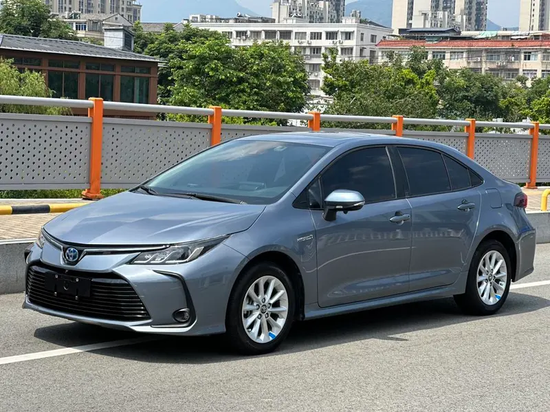 Toyota Corolla Smart Hybrid Dual Engine 1.8L E-CVT Elite Edition, 2023 — фото 1