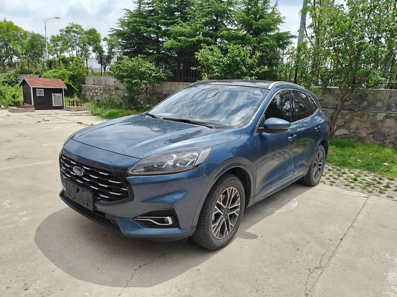 Ford Escape EcoBoost 245 2WD Joy Model, 2020 — фото 1