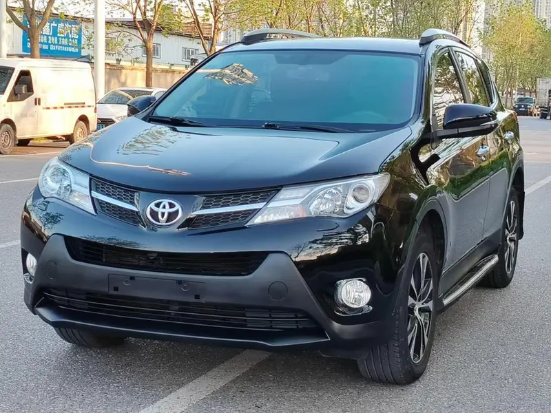 Toyota RAV4 2.5L Auto 4WD Elite Edition, 2015 — фото 1