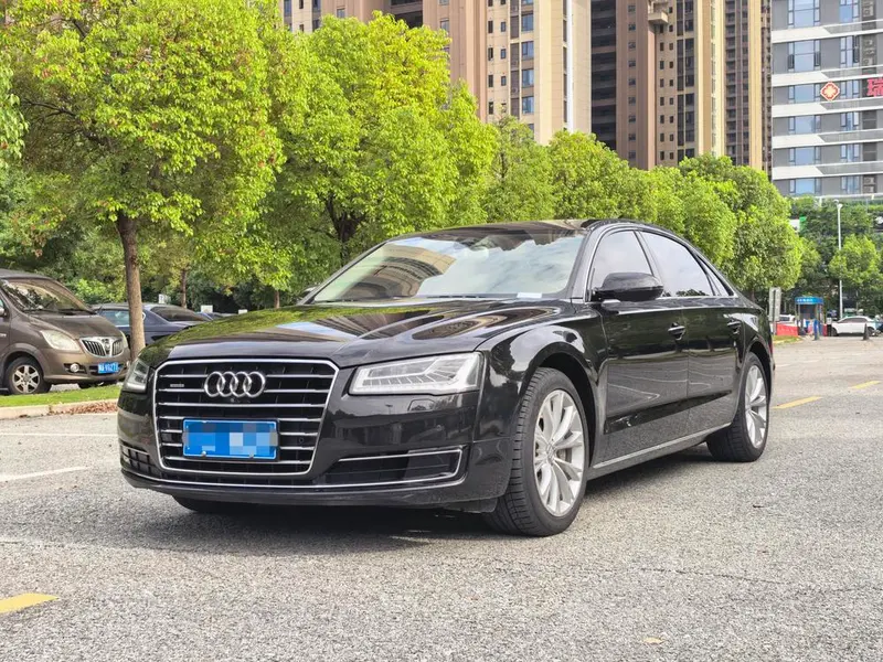 Audi A8 A8L 45 TFSI quattro Luxury Version, 2017 — фото 1