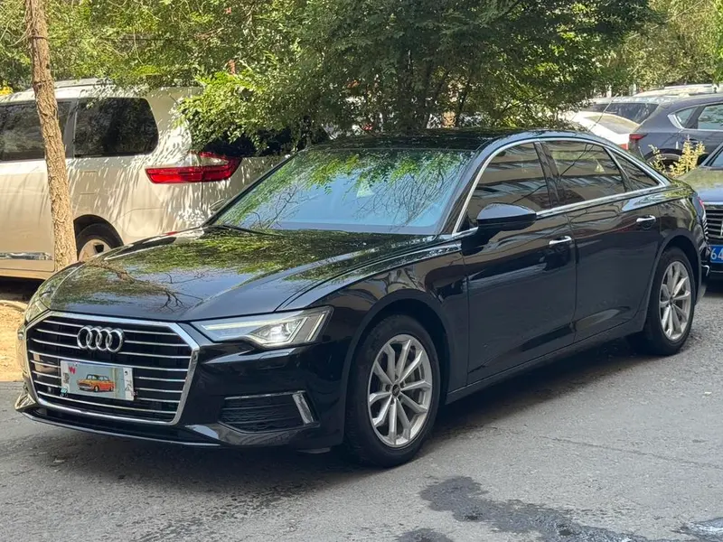 Audi A6L, 2022
