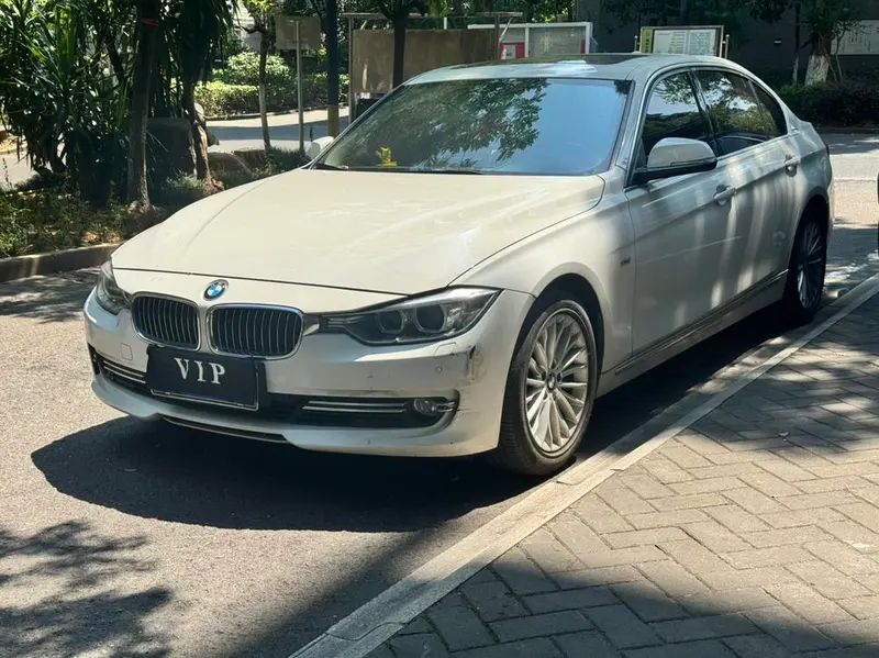 BMW 3-Series, 2015