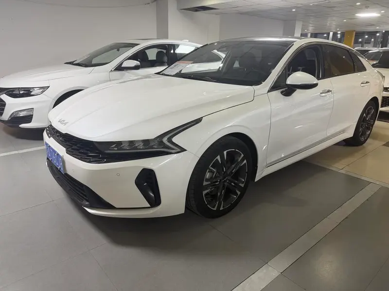 Kia K5, 2021