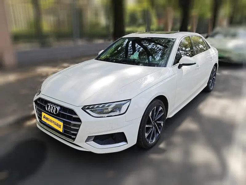 Audi A4L 40 TFSI Luxury Elite Version, 2022 — фото 1
