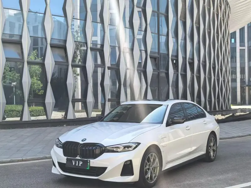 BMW i3 eDrive35L, 2023 — фото 1