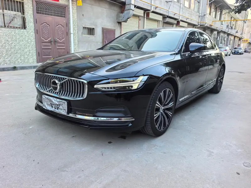 Volvo S90, 2025