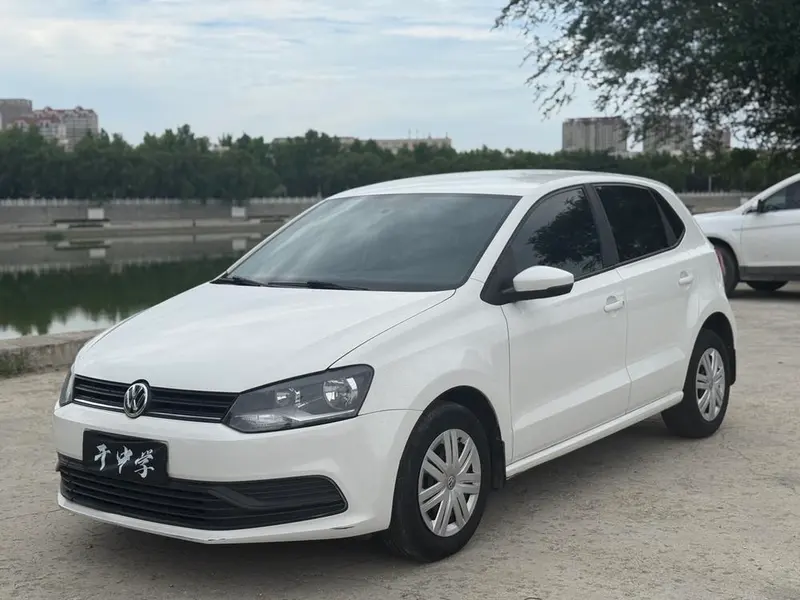 Volkswagen Polo 1.5L Auto Version, 2018 — фото 1