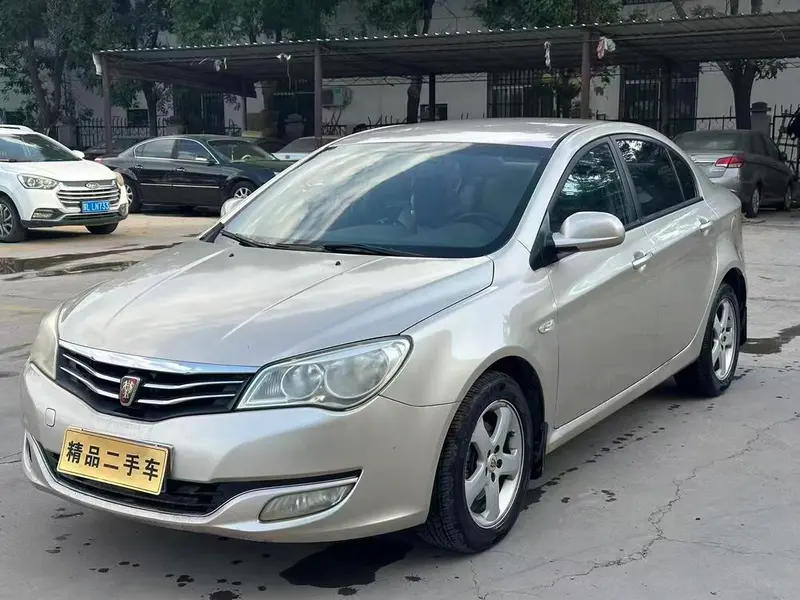 Roewe 350 350S 1.5L Auto Joy Edition, 2011 — фото 1