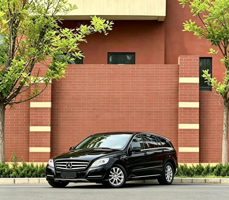 Mercedes-Benz R-Class, 2017