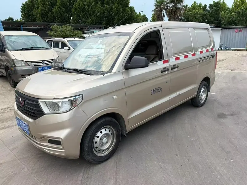 Wuling Hongguang V 1.5L营运车 нормы China VI LAR, 2020 — фото 1