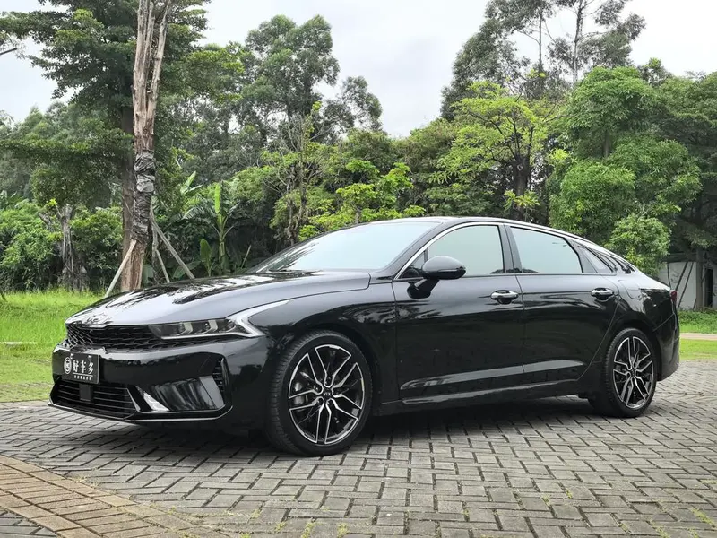 Kia K5, 2020
