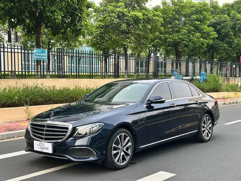 Mercedes-Benz E-Class, 2016