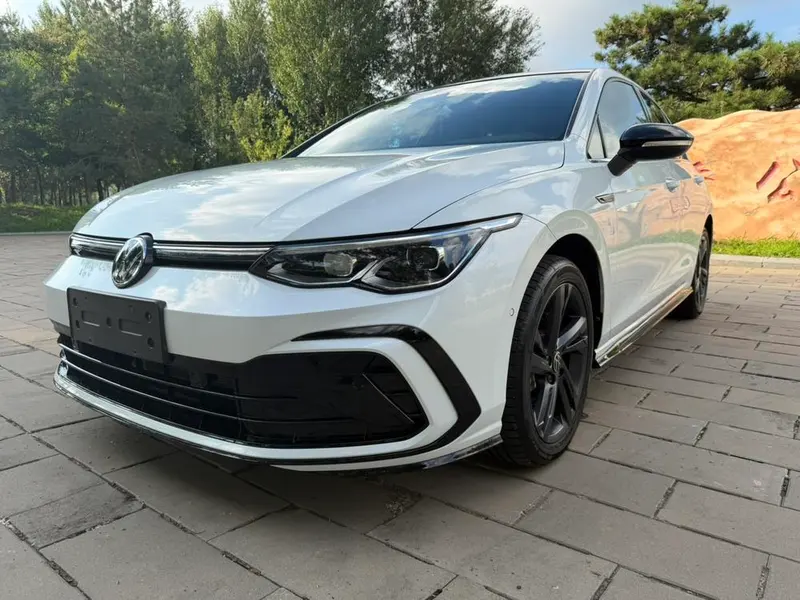 Volkswagen Golf Facelift 280TSI DSG R-Line Lite, 2023 — фото 1