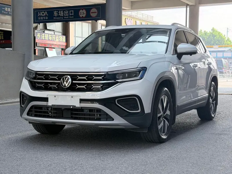 Volkswagen Tayron, 2023