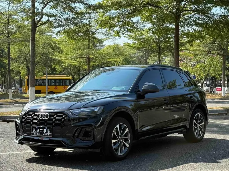 Audi Q5L, 2023