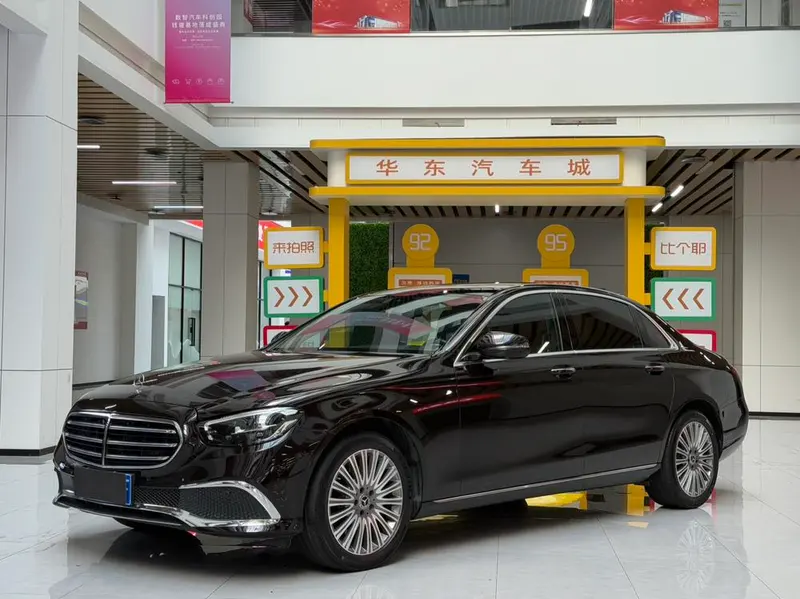 Mercedes-Benz E-Class, 2022