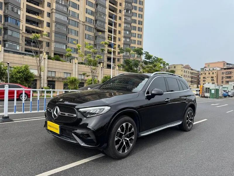 Mercedes-Benz GLC рестайлинг GLC 260 L 4MATIC Люкс 7 мест, 2023 — фото 1