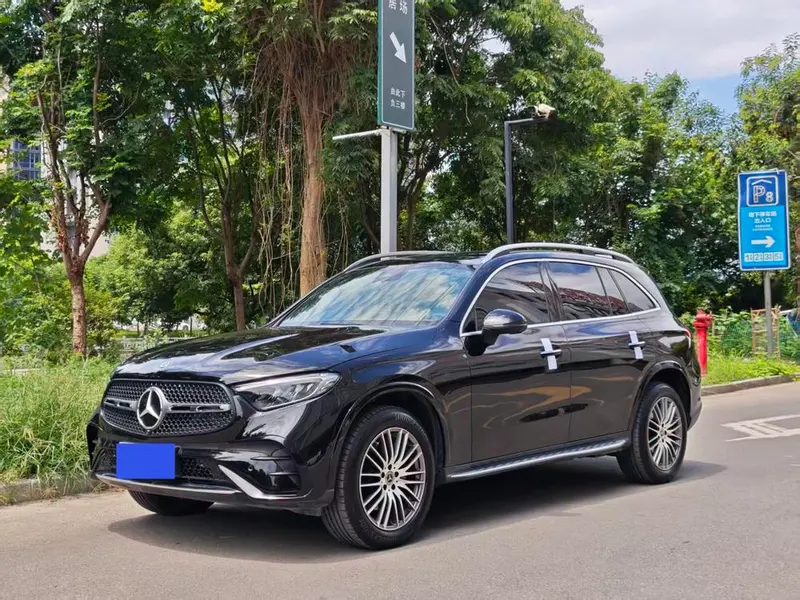 Mercedes-Benz GLC Facelift GLC 300 L 4MATIC Version 5 Seater, 2024 — фото 1