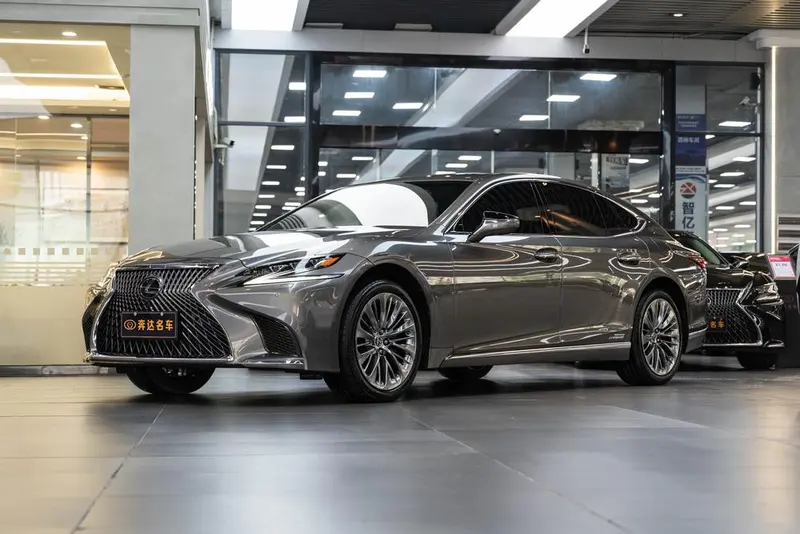 Lexus LS, 2018