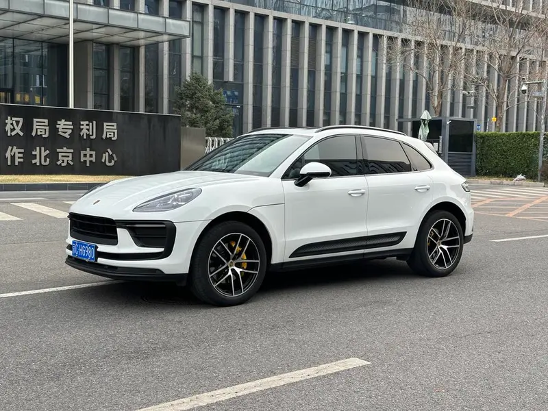 Porsche Macan Macan 2.0T, 2022 — фото 1