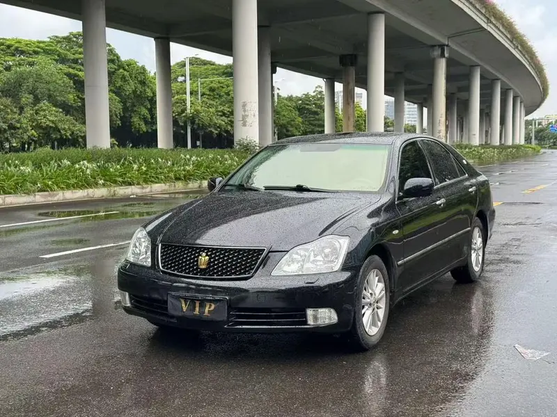 Toyota Crown, 2007