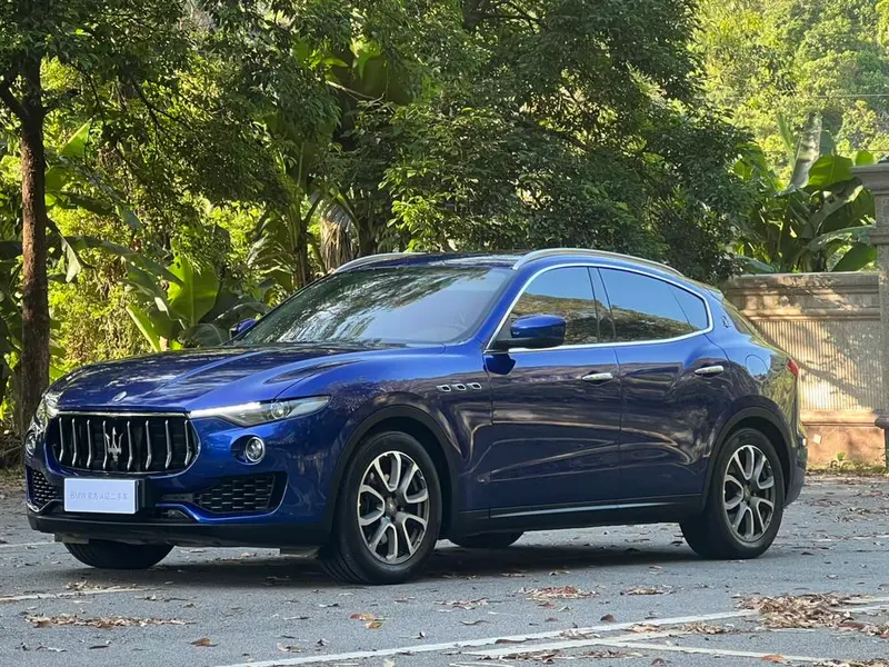 Maserati Levante 3.0T Levante, 2016 — фото 1
