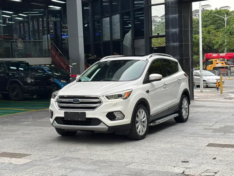 Ford Kuga, 2018