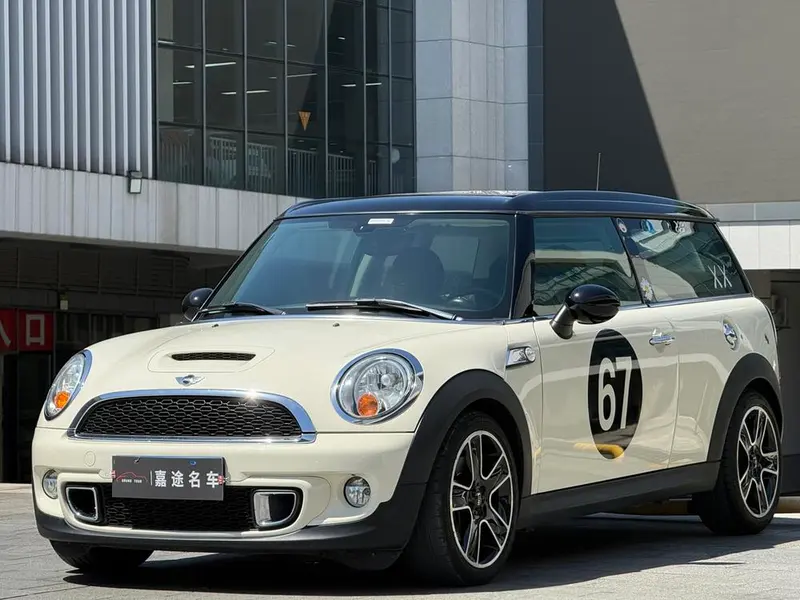 MINI CLUBMAN, 2012